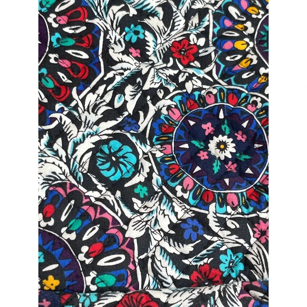 Vera Bradley Boho Quilted Floral Lunch Bag Kaleidoscope Medallion Pattern